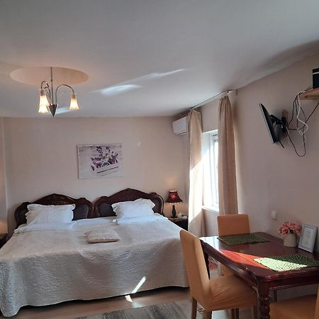 Close To Vilnius Business Center Appartement Buitenkant foto